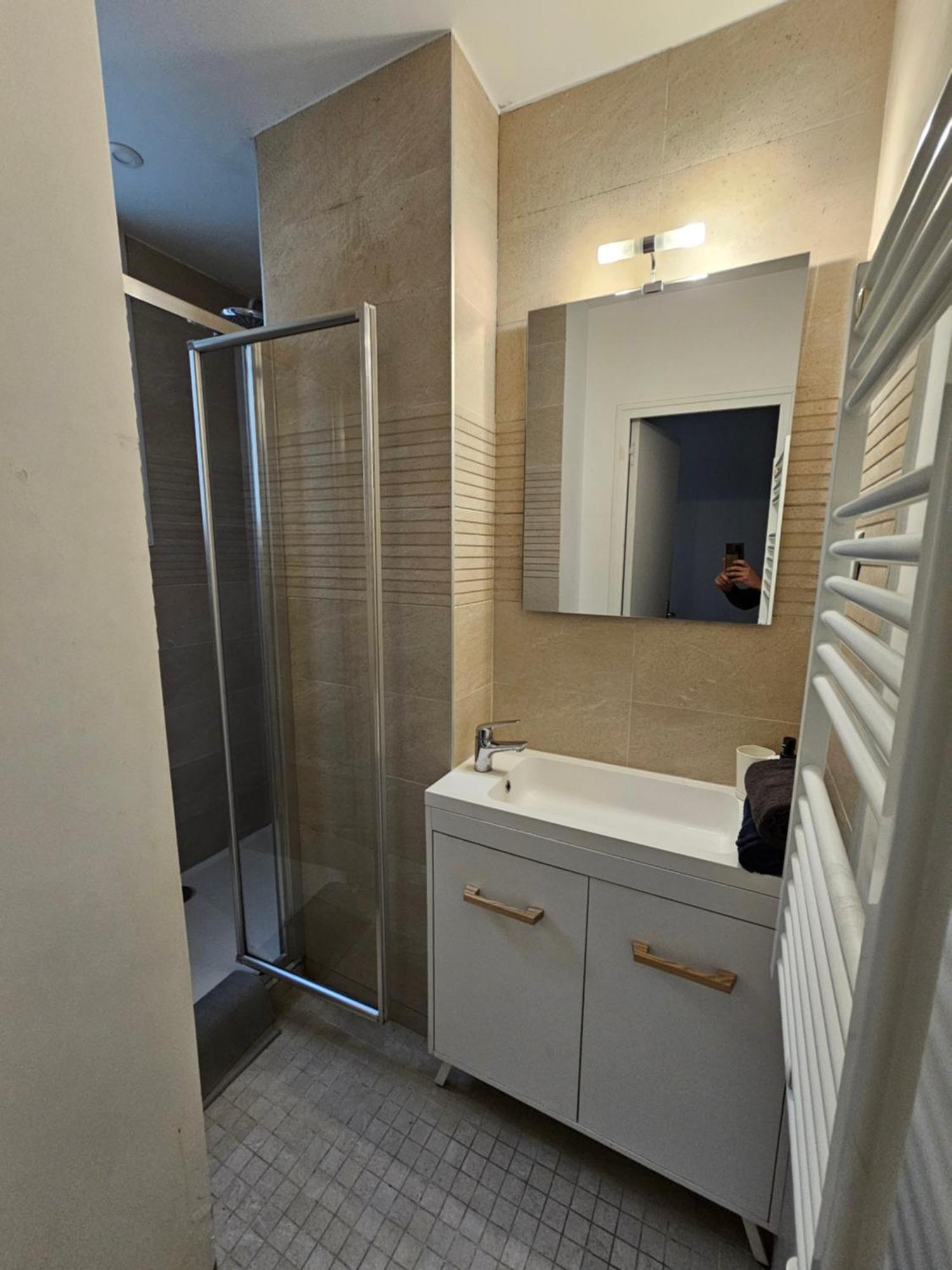 *Appartement Moderne/2 Minutes Du Metro* 생투앙 외부 사진