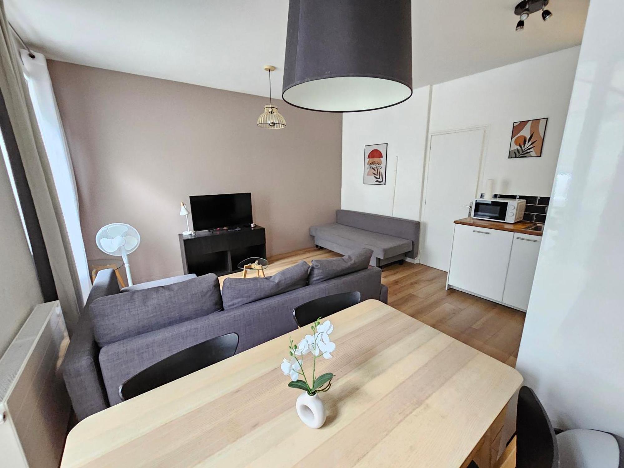 *Appartement Moderne/2 Minutes Du Metro* 생투앙 외부 사진