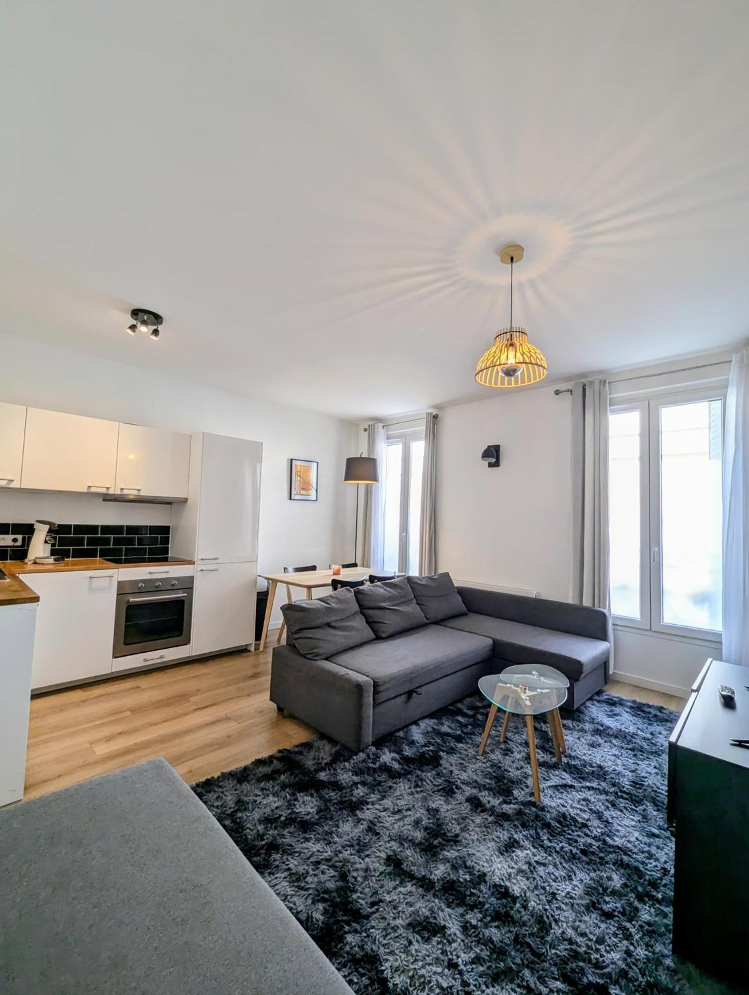 *Appartement Moderne/2 Minutes Du Metro* 생투앙 외부 사진